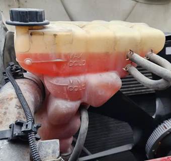 International MV607 Radiator Overflow Bottle / Surge Tank