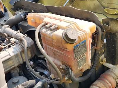 International RH613 Radiator Overflow Bottle / Surge Tank