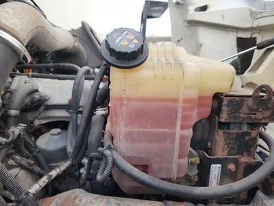 International TranStar 8600 Radiator Overflow Bottle / Surge Tank