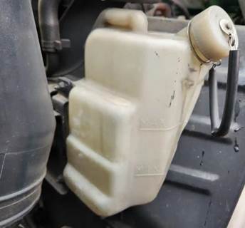 Isuzu NQR Radiator Overflow Bottle / Surge Tank