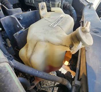 Isuzu Reach Radiator Overflow Bottle / Surge Tank