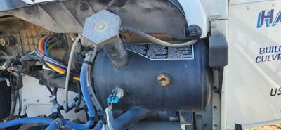 Kenworth T270 Radiator Overflow Bottle / Surge Tank