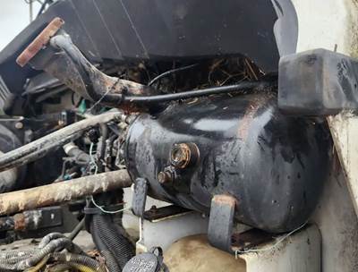 Kenworth T300 Radiator Overflow Bottle / Surge Tank
