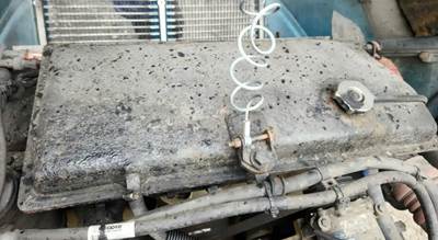 Kenworth T600 Radiator Overflow Bottle / Surge Tank