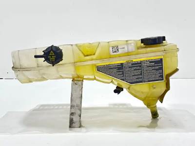 Kenworth T660 Radiator Overflow Bottle / Surge Tank