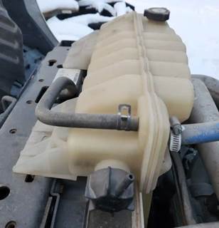 Kenworth T680 Radiator Overflow Bottle / Surge Tank