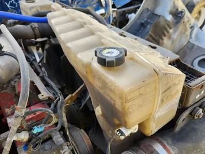 Kenworth T680 Radiator Overflow Bottle / Surge Tank