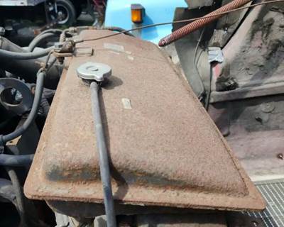 Kenworth T800 Radiator Overflow Bottle / Surge Tank