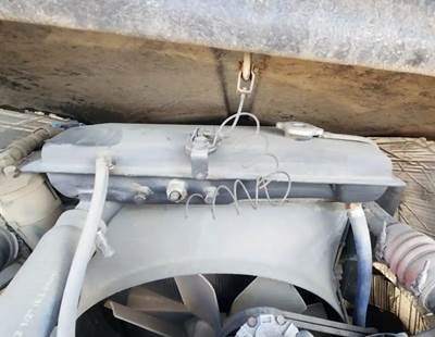 Kenworth W900 Radiator Overflow Bottle / Surge Tank