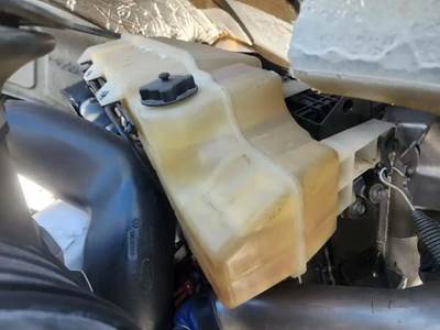 Mack Granite GU813 Radiator Overflow Bottle / Surge Tank for a 2008 Mack GU813