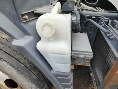 Mitsubishi FE-84D Radiator Overflow Bottle / Surge Tank