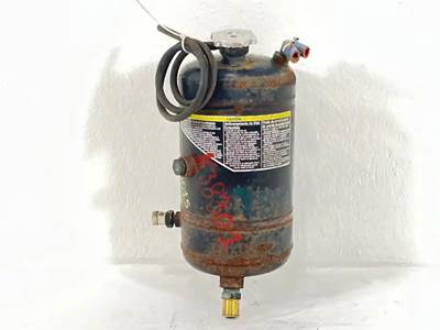 Peterbilt 337 Radiator Overflow Bottle / Surge Tank