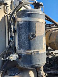 Peterbilt 357 Radiator Overflow Bottle / Surge Tank