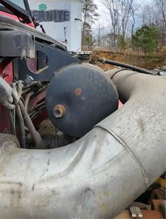 Peterbilt 378 Radiator Overflow Bottle / Surge Tank