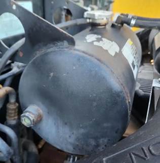 Peterbilt 379 Radiator Overflow Bottle / Surge Tank