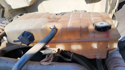 Peterbilt 567 Radiator Overflow Bottle / Surge Tank