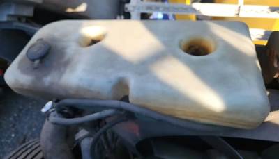 Sterling L7500 Radiator Overflow Bottle / Surge Tank