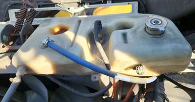 Sterling L7500 Radiator Overflow Bottle / Surge Tank