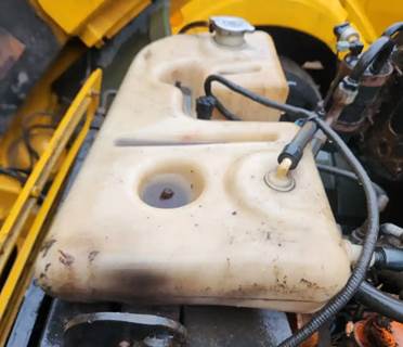 Sterling L7500 Radiator Overflow Bottle / Surge Tank