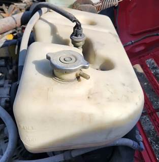 Sterling L9500 Radiator Overflow Bottle / Surge Tank