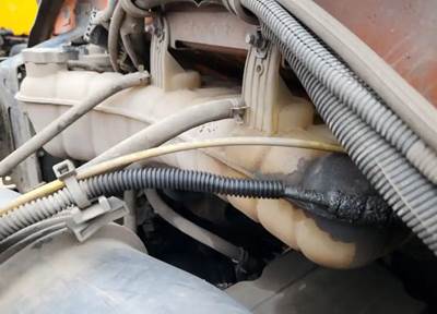 Sterling L9500 Radiator Overflow Bottle / Surge Tank