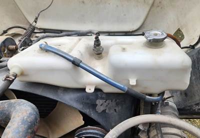 Sterling L9500 Radiator Overflow Bottle / Surge Tank