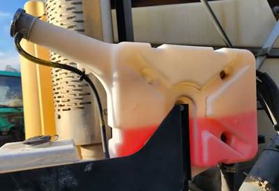 Sterling SC8000 Radiator Overflow Bottle / Surge Tank for a 2007 Sterling SC8000 Cargo