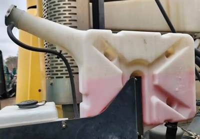 Sterling SC8000 Radiator Overflow Bottle / Surge Tank for a 2007 Sterling SC8000 Cargo