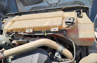Volvo VNL Radiator Overflow Bottle / Surge Tank