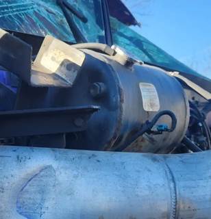 Western Star 4900SA Radiator Overflow Bottle / Surge Tank for a 2014 Western Star 4900 SA