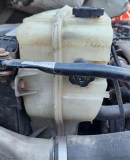 Western Star 5700 Radiator Overflow Bottle / Surge Tank
