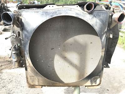 Mack Granite CTP713 Radiator Shroud for a 2007 Mack CTP713