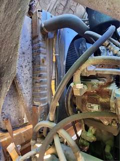 Ford LTS8000 Radiator