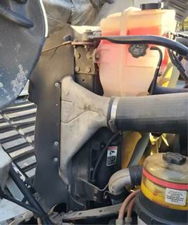 Freightliner Cascadia 125 Radiator