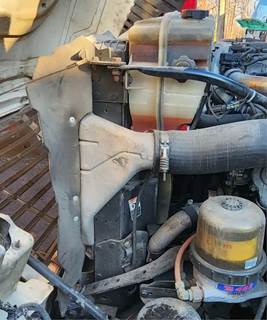 Freightliner Cascadia 125 Radiator