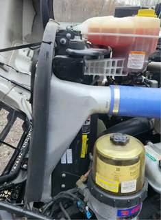 Freightliner Cascadia 126 Radiator