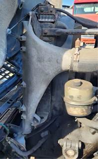 Freightliner Columbia 120 Radiator