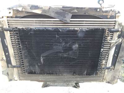Freightliner FL112 Radiator