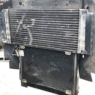 Freightliner M2 106 Radiator