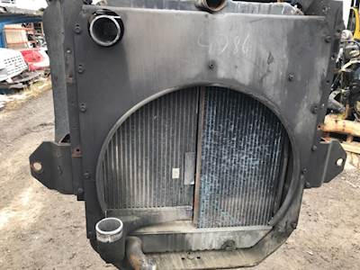 International 1652 Radiator