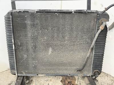 International 4300 Radiator