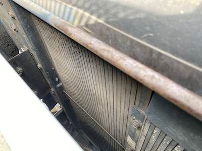 International 4900 Radiator
