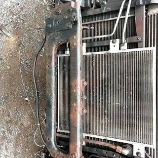 International DuraStar 4300 Radiator