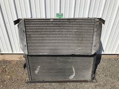 Roadmaster RR8R or RR8S R-Series Raised Rail Radiator