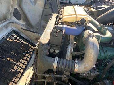 Volvo VNL Radiator