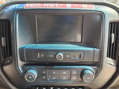 Chevrolet Silverado 6500HD Radio