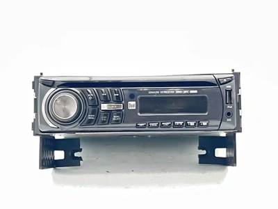 Ford F-650 Radio
