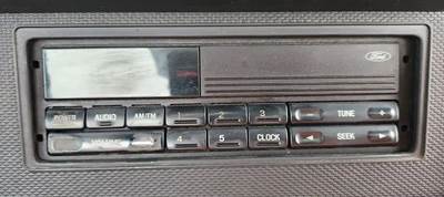 Ford F-700 Radio for a 1996 Ford F700