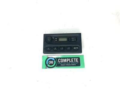 Ford F-750 Radio
