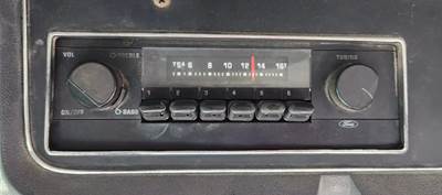 Ford LTS8000 Radio